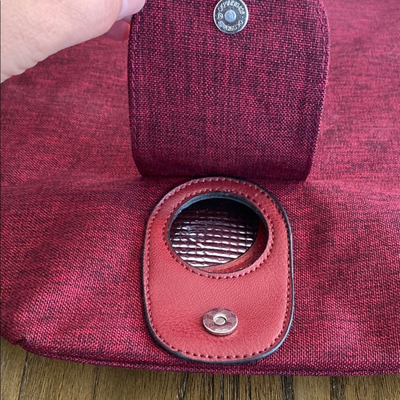 Porto Vino City Tote Wine Purse with Burgundy Woven Texture NWT - Picture 9 of 10